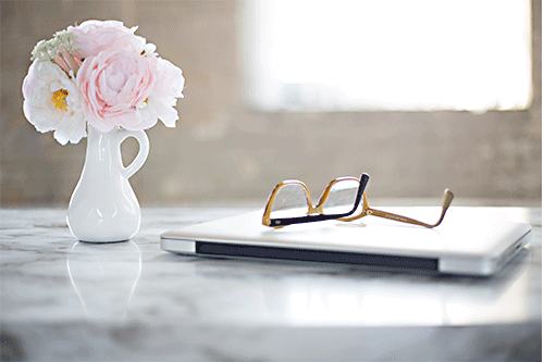 Blog-3-Vase-with-Glasses
